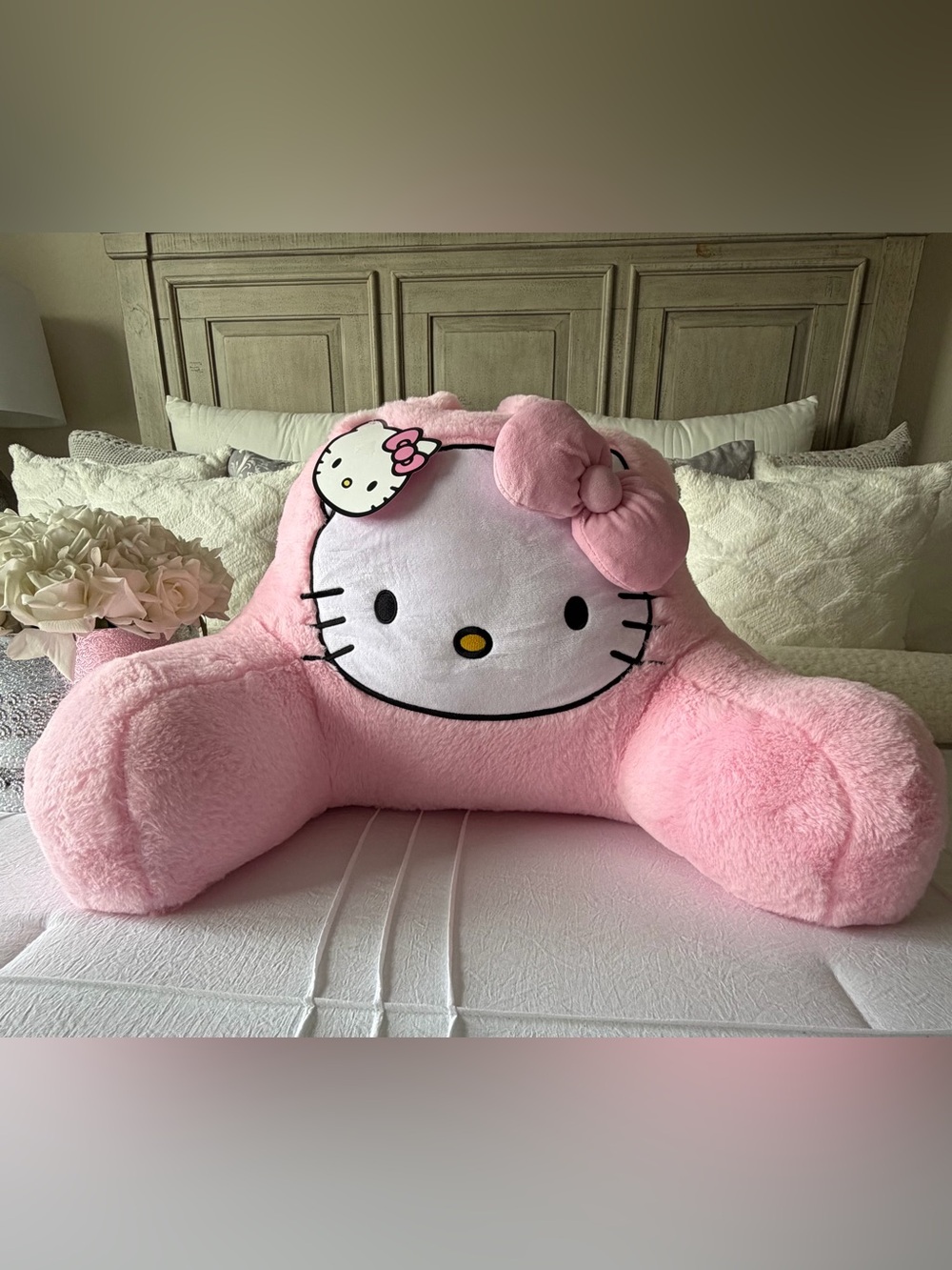 NWT Hello Kitty Sanrio Pink Plush Backrest Reading Pillow 25”